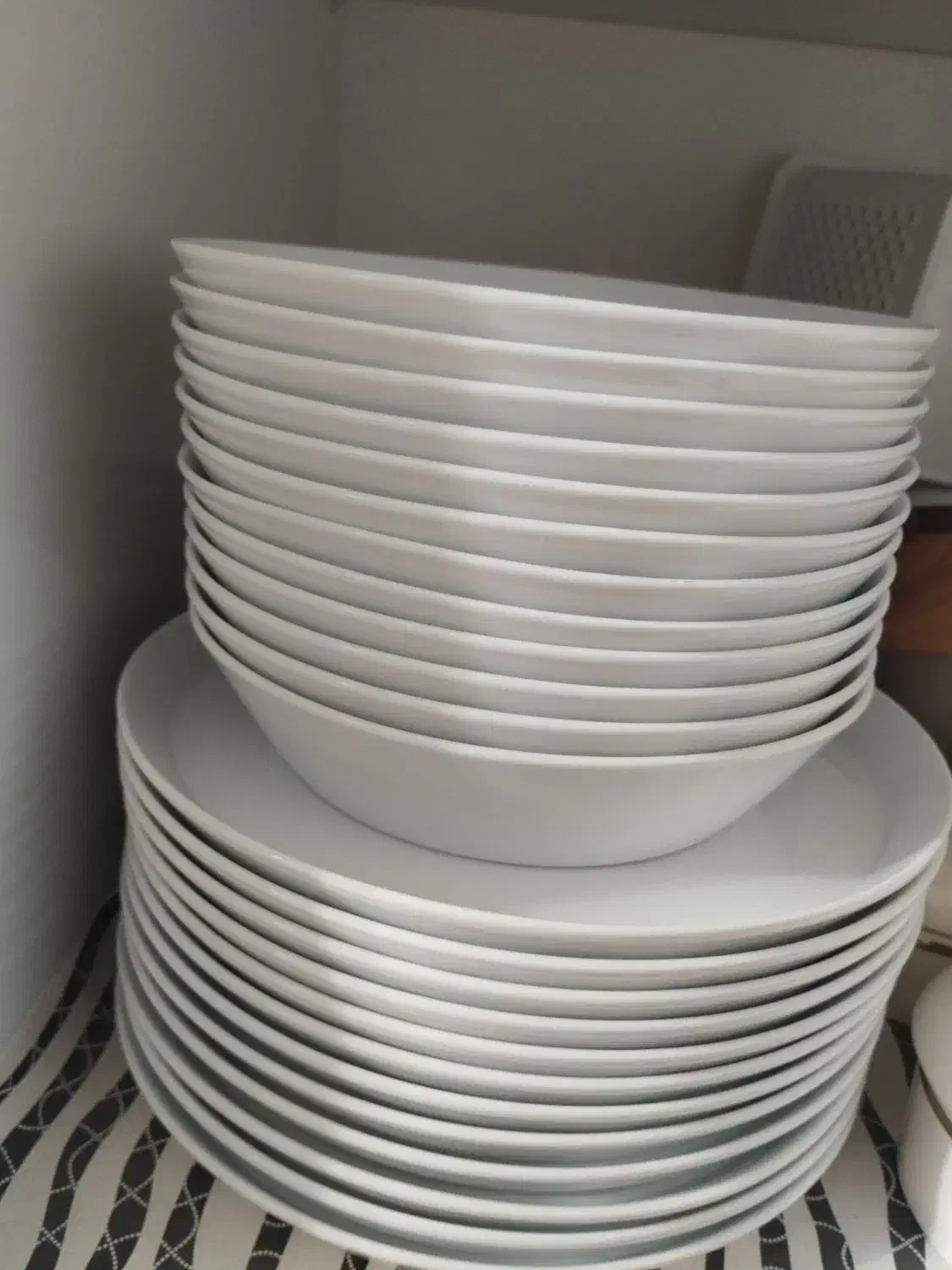 چینی زرین|ظروف سرو و پذیرایی|تهران, شهرک ولیعصر شمالی|دیوار