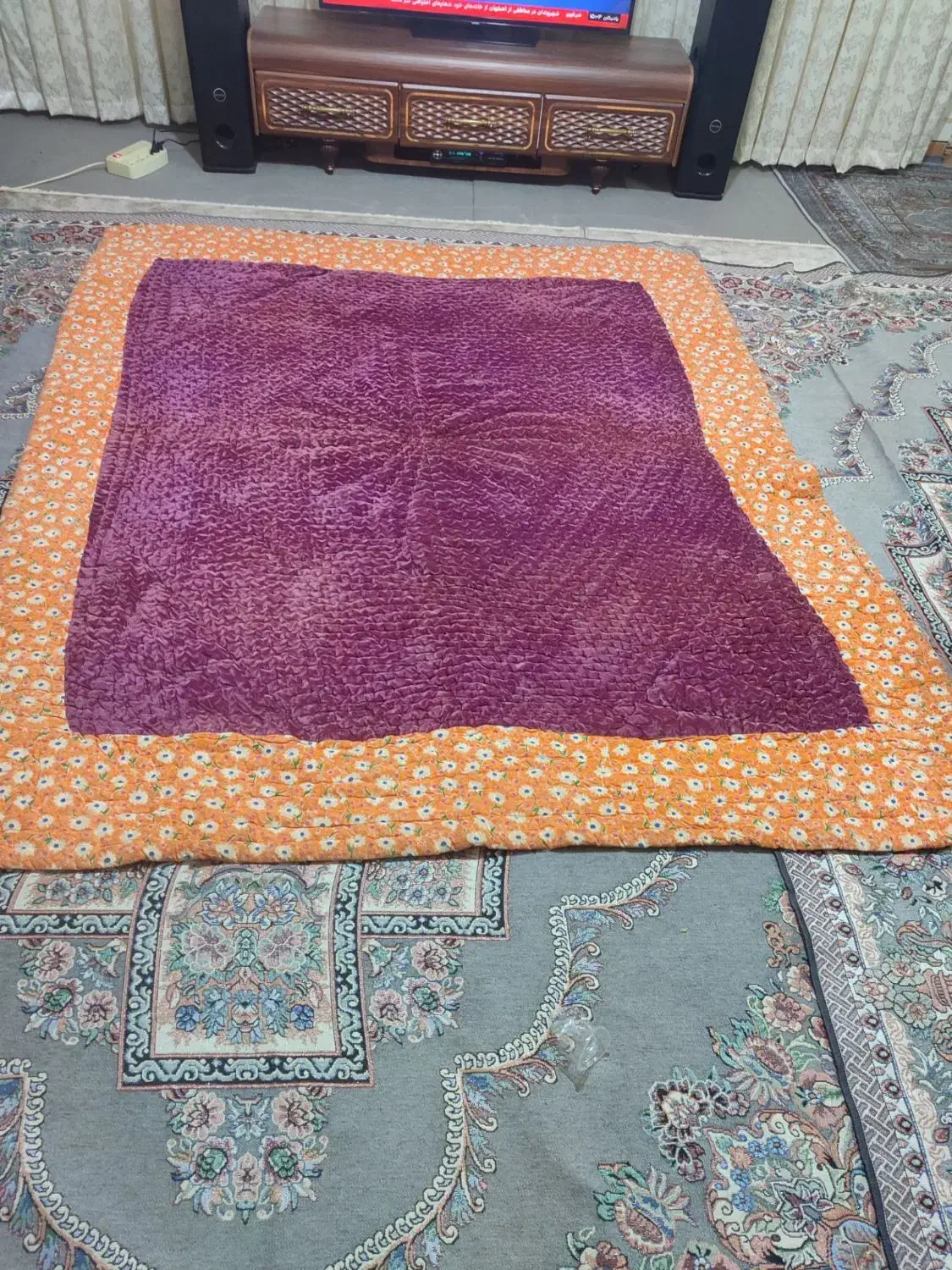 لحاف و تشک|رختخواب، بالش، پتو|ساوه, |دیوار