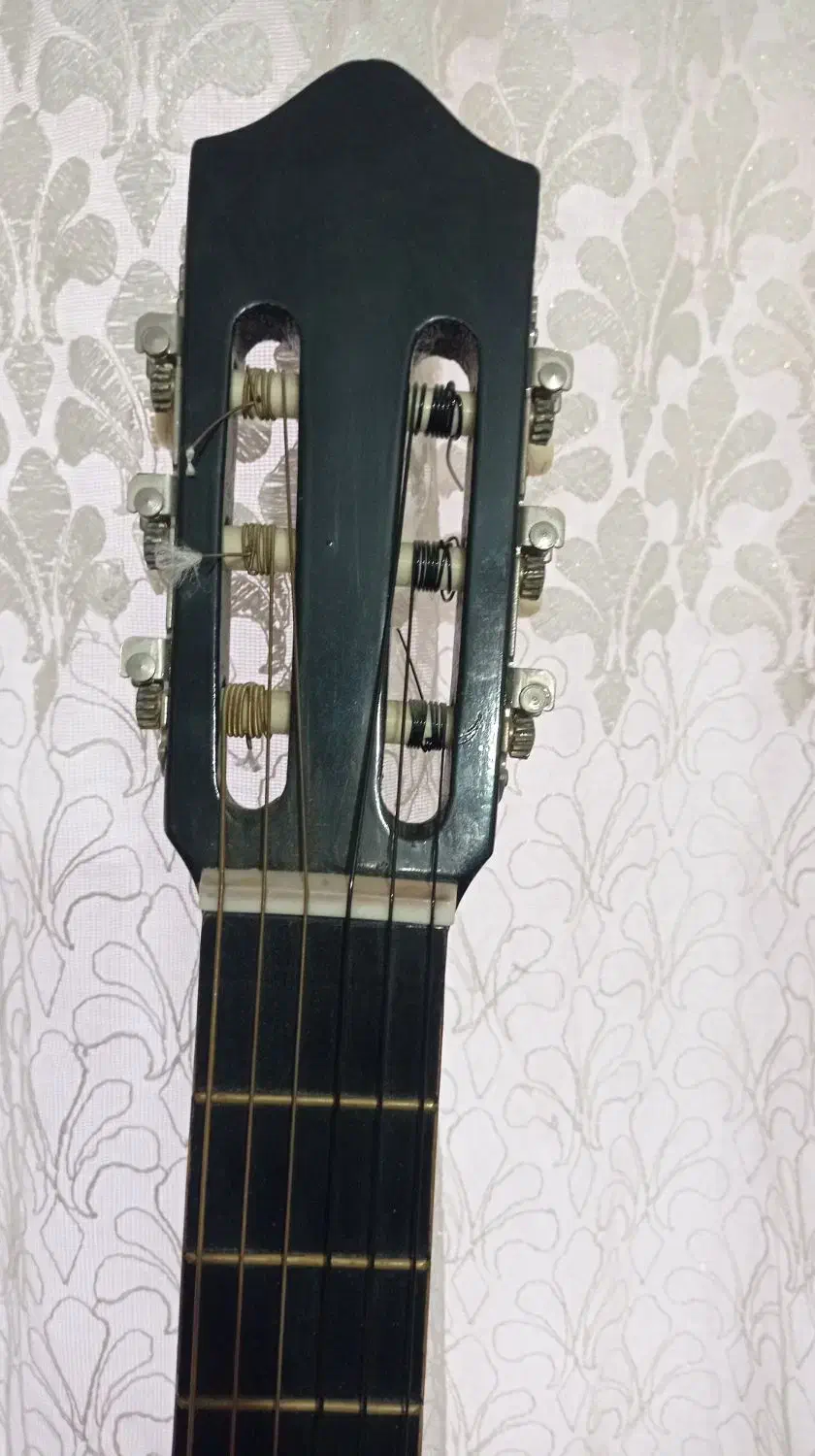 گیتار|گیتار، بیس، امپلیفایر|پاکدشت, پاکدشت (مامازند)|دیوار