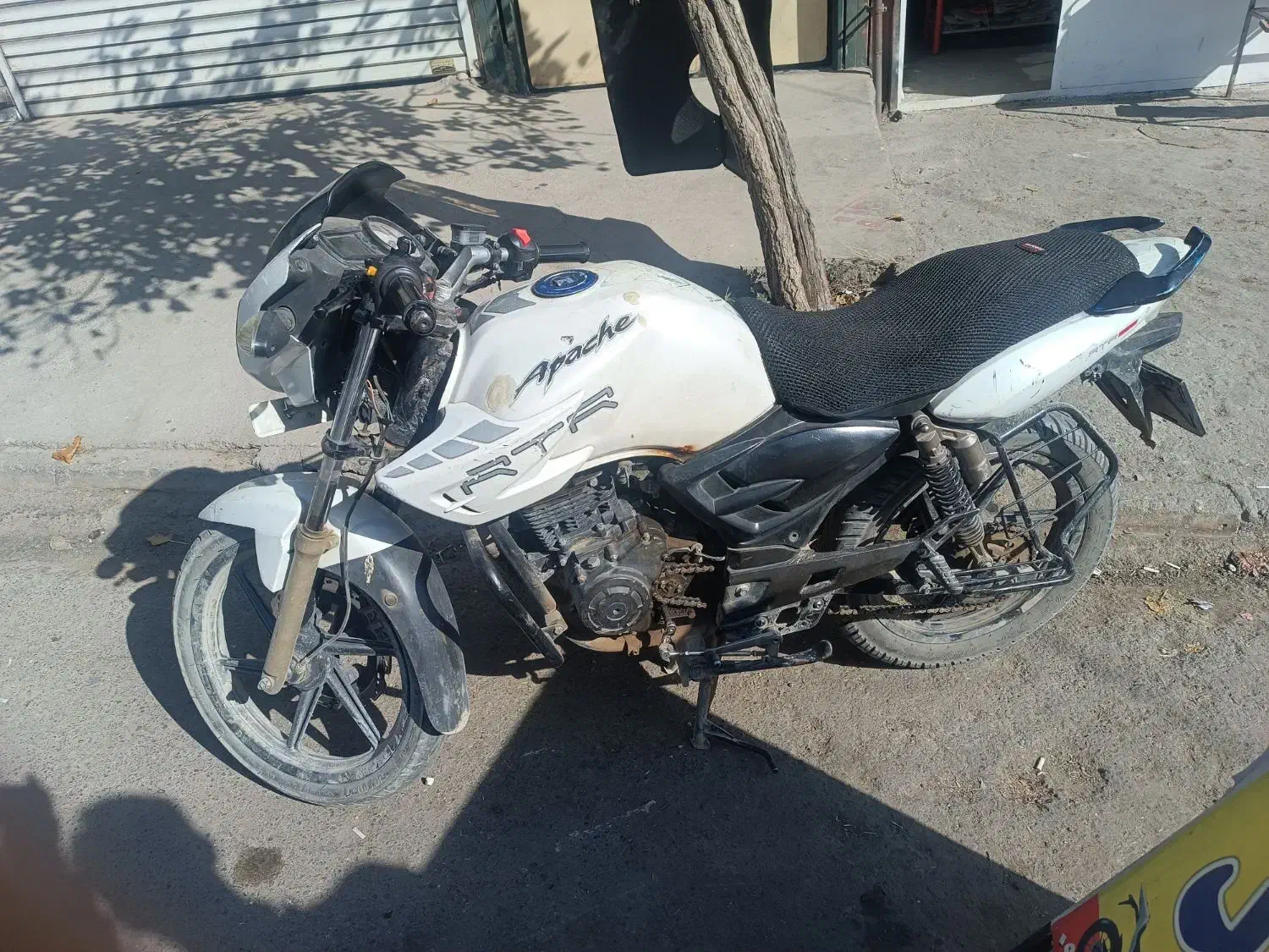 رینگ جلو و عقب اپاچی با لاستیک 60درصد|قطعات یدکی و لوازم جانبی|بوکان, |دیوار