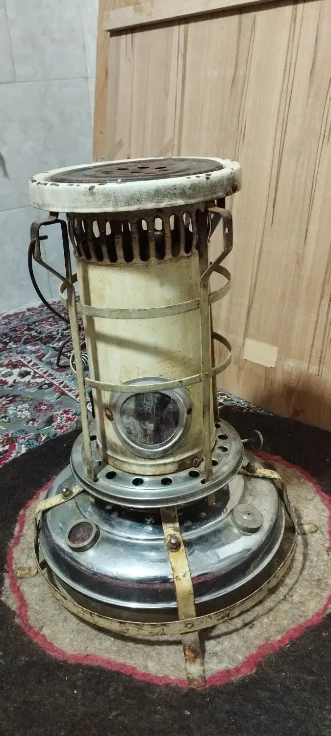 چراغ بخاری نفتی|بخاری، هیتر، شومینه|شیراز, گود عربان|دیوار