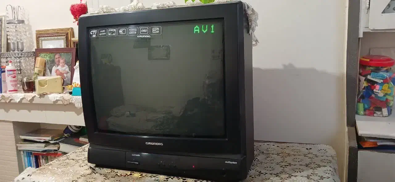 تلوزیون ۲۱ اینچ پارس گروندیگ در حد نو|تلویزیون و پروژکتور|ری, شهید غیوری (ابن باویه)|دیوار