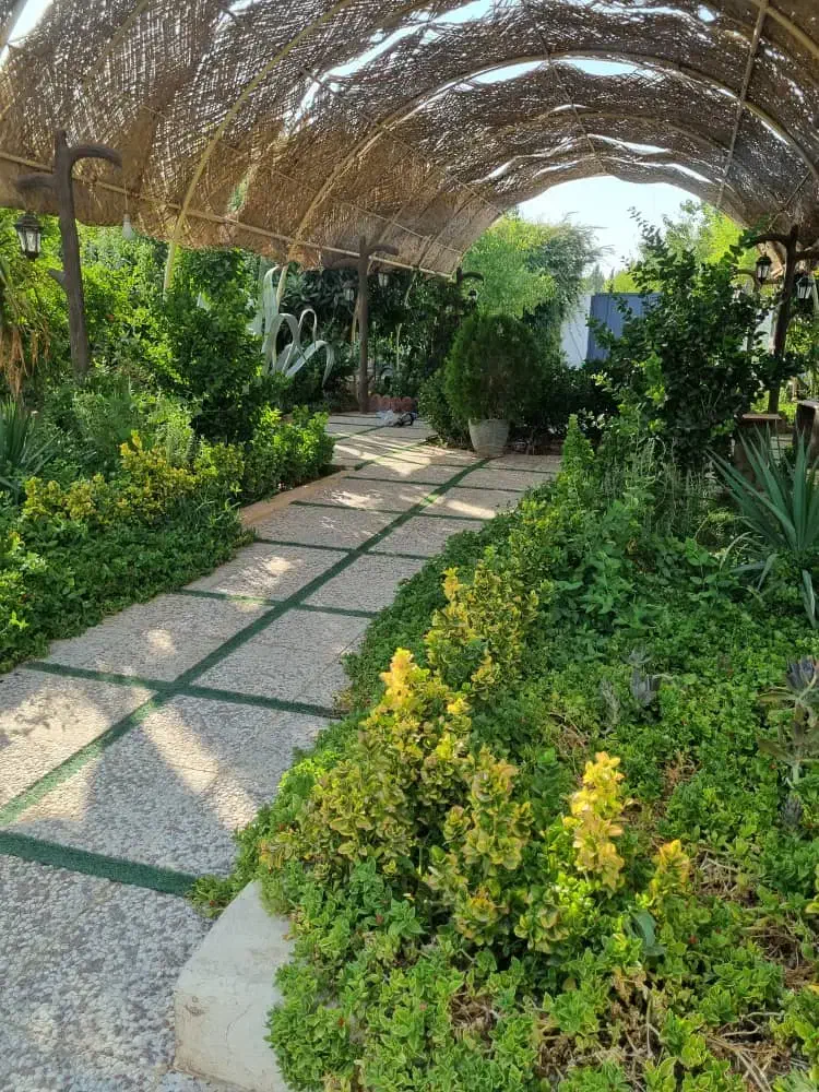 اجاره ویلا باغ استخر اب گرم سرپوشیده|اجارهٔ کوتاه‌مدت ویلا و باغ|شیراز, شهرک قمشه|دیوار