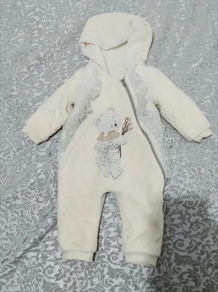 سرهمی دخترانه|کفش و لباس بچه|پردیس, فاز ۸|دیوار