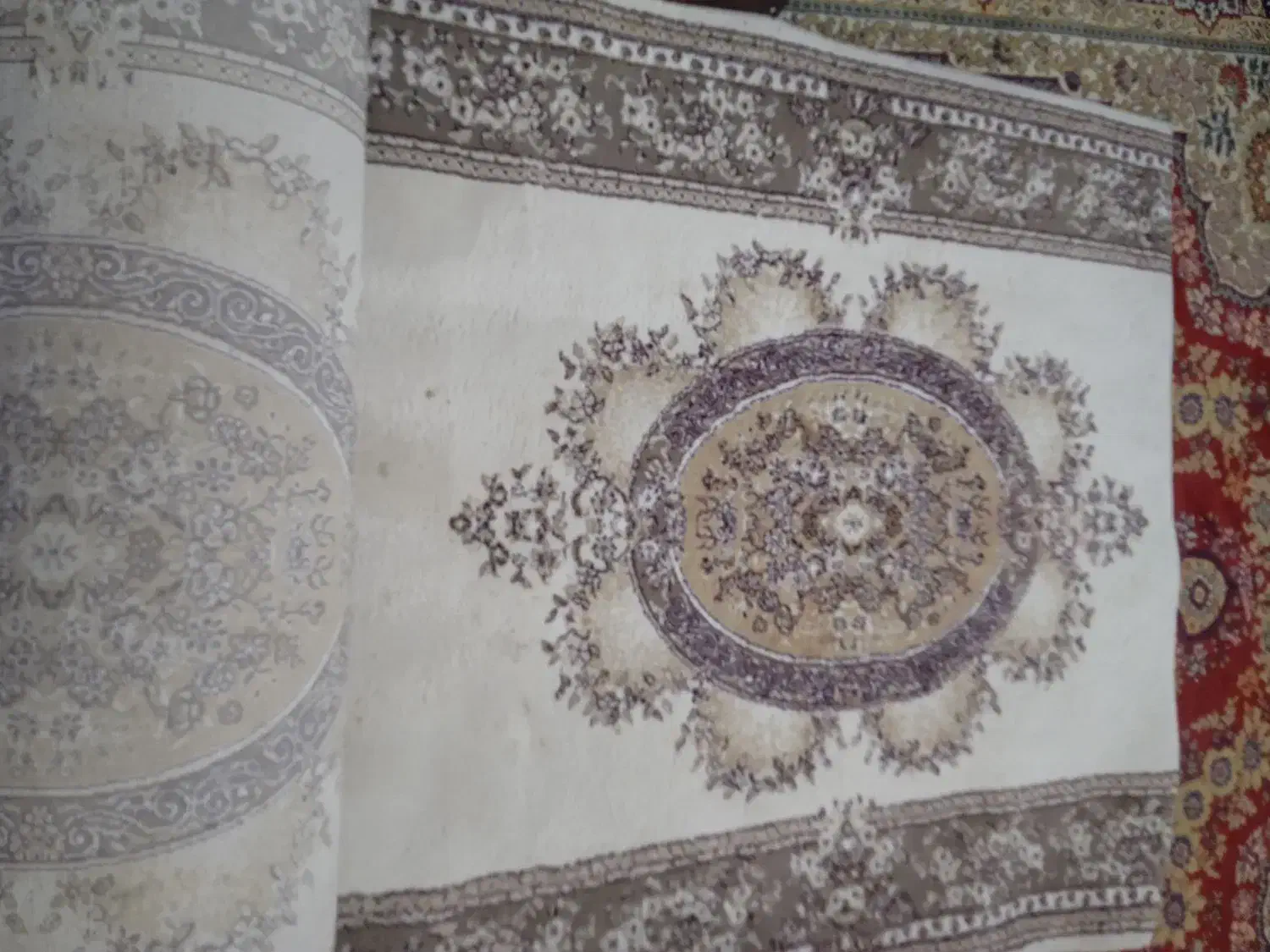 کناره فرش کرم رنگ ۱در۴ ۲۰|فرش|سرپل ذهاب, |دیوار