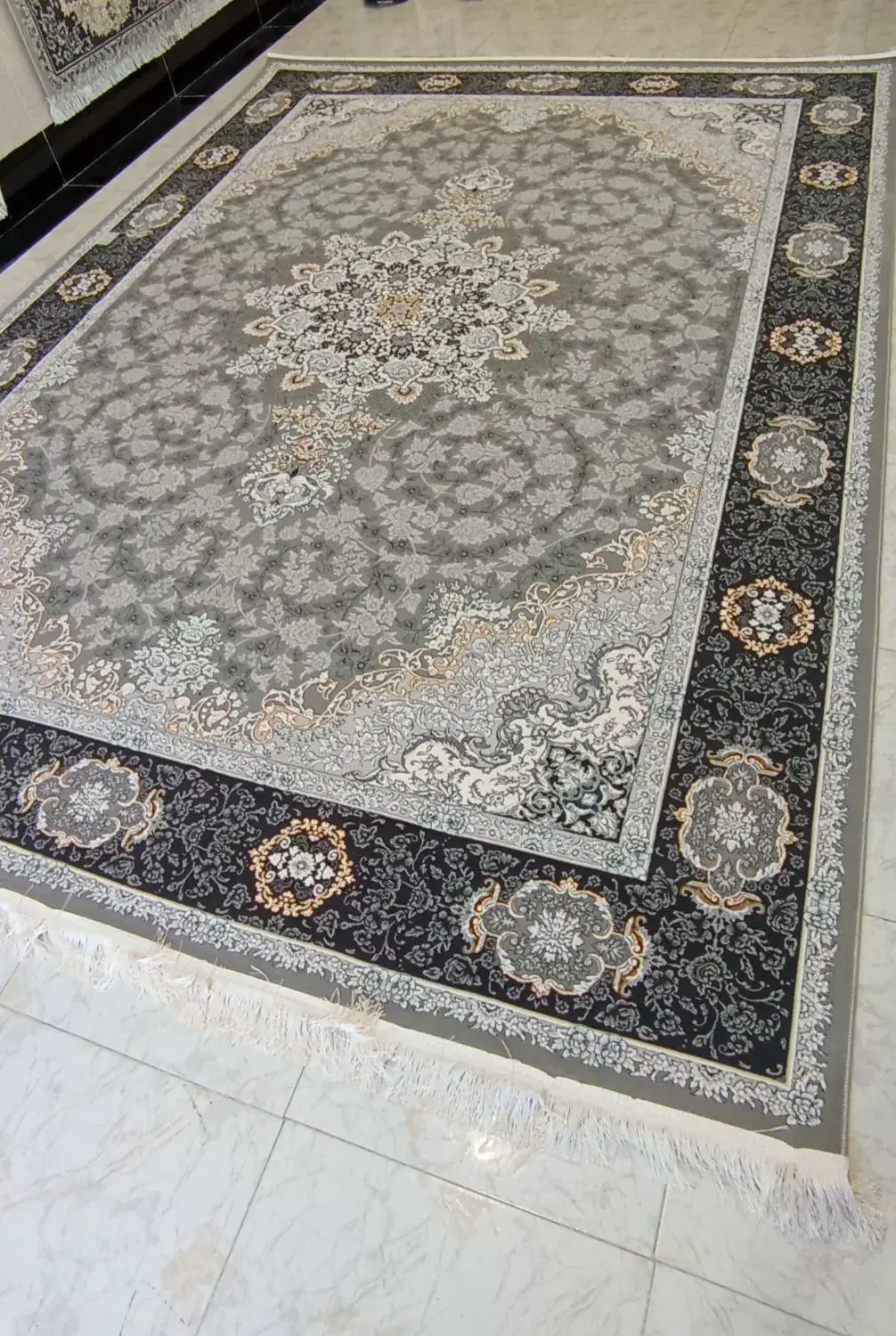 فرش۹متری ۷۰۰درجه یک|فرش|اردبیل, |دیوار