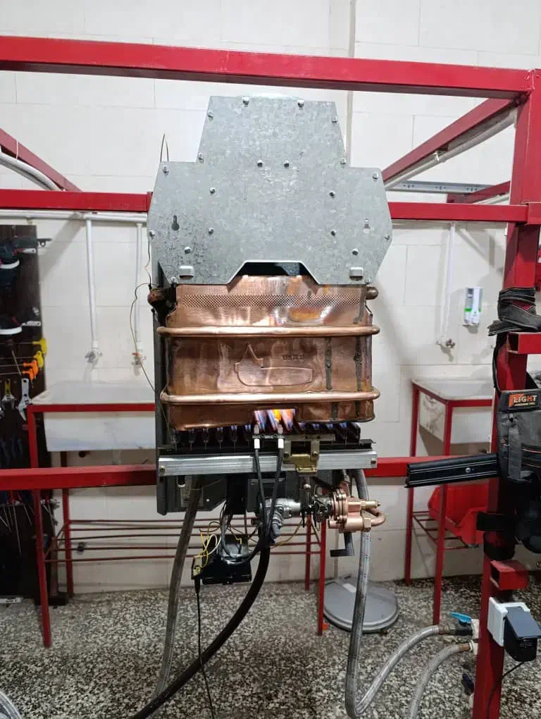 تعمیرات پکیج ابگرمکن برد سرویس رسوبگیری در محل|خدمات پیشه و مهارت|مشهد, وکیلآباد|دیوار