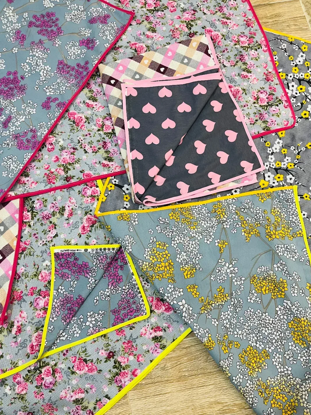 انواع سفره های پارچه ای دو رو|سفره، حوله، دستمال آشپزخانه|جنت, |دیوار