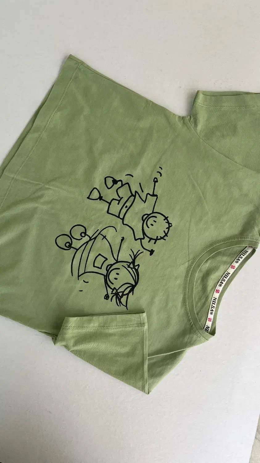 کراپ نخی فری سایز|لباس|اندیشه, اندیشه فاز ۱|دیوار