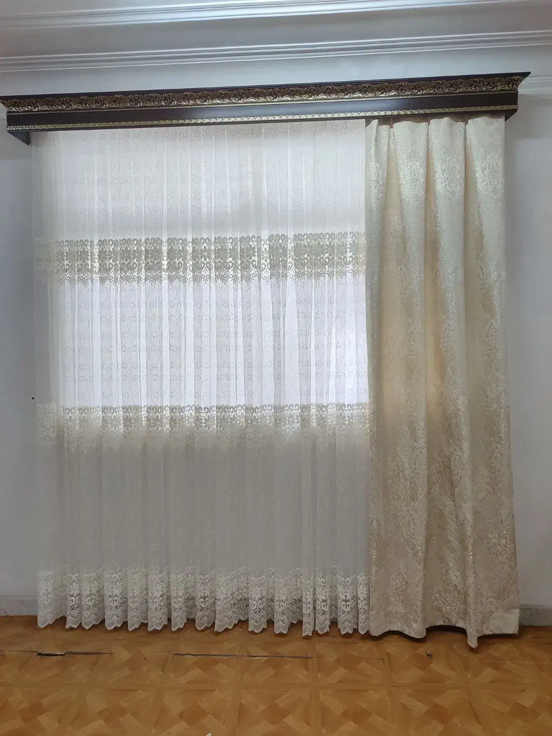 پرده|پرده، رانر، رومیزی|رشت, جهاد|دیوار