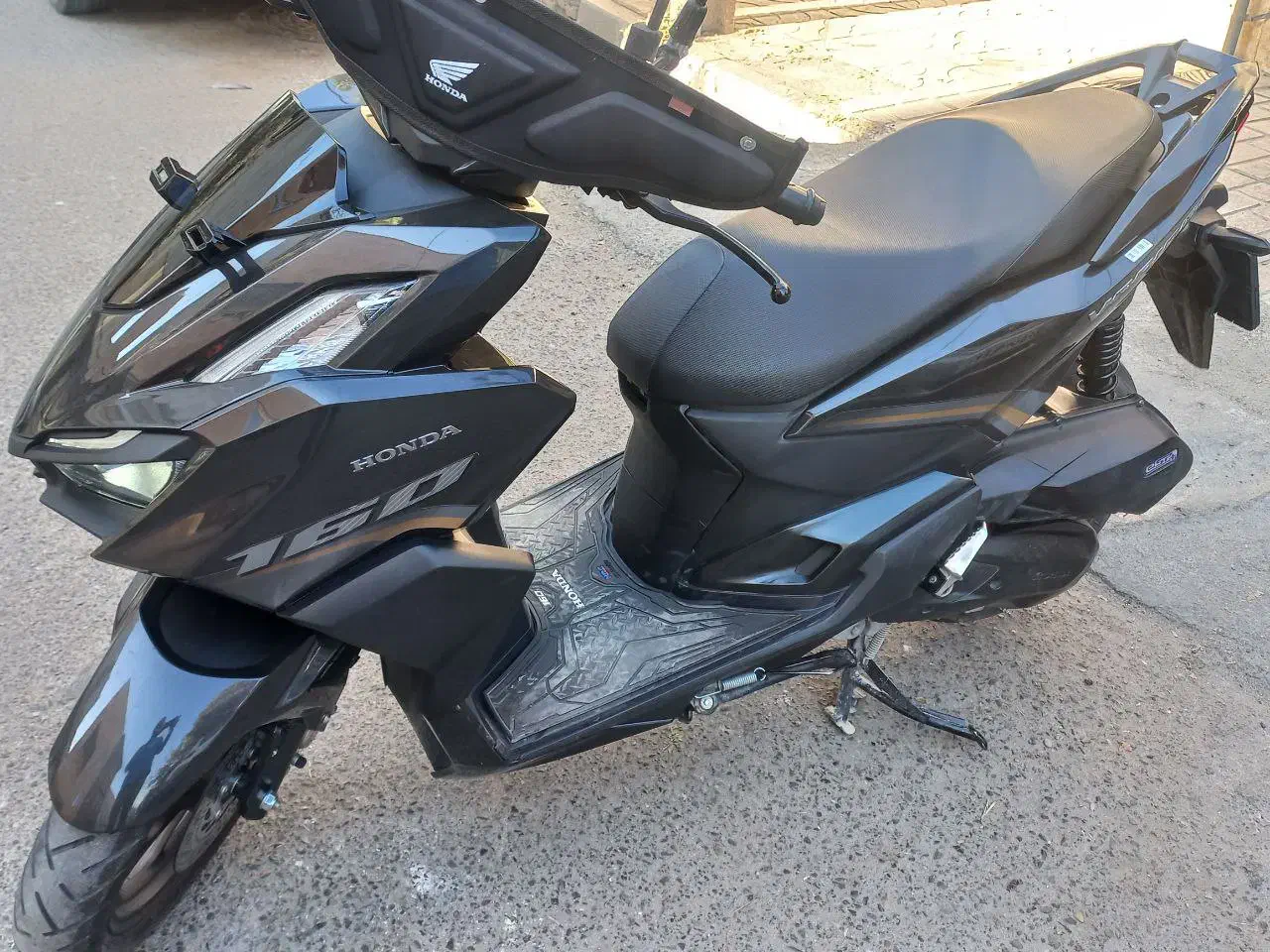 واریو کلیک 160 abs|موتورسیکلت|تهران, نازیآباد|دیوار