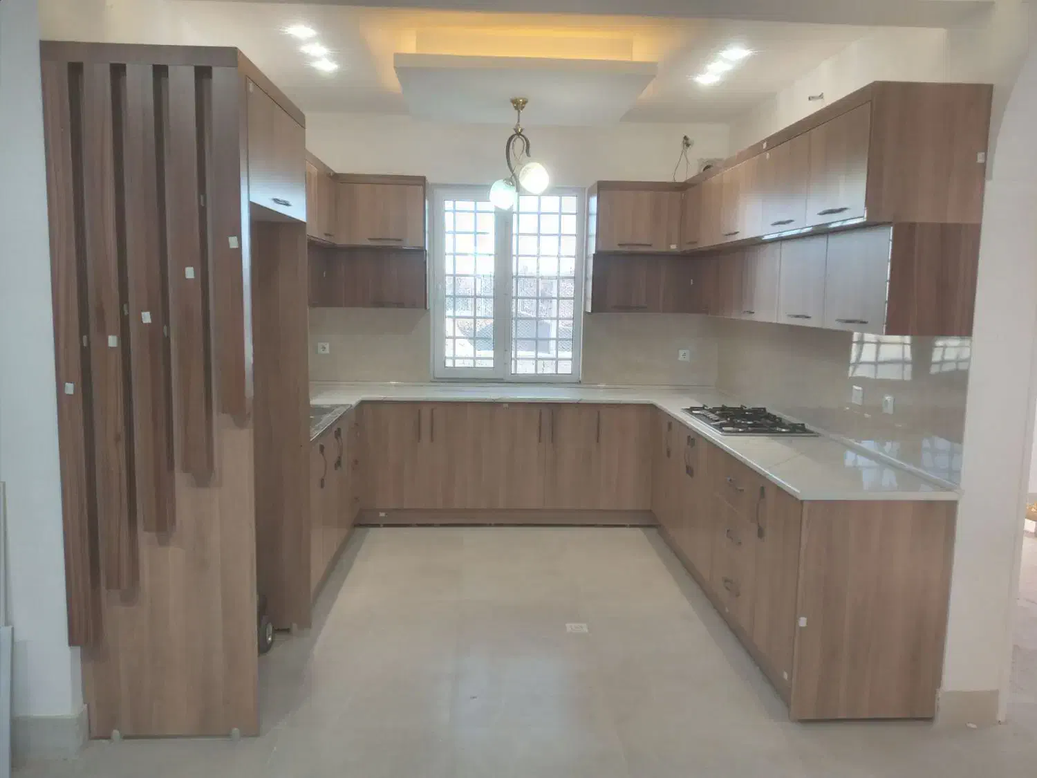 طراحی و اجرای کابینت و کمد دیواری لوکس|خدمات پیشه و مهارت|مراغه, |دیوار