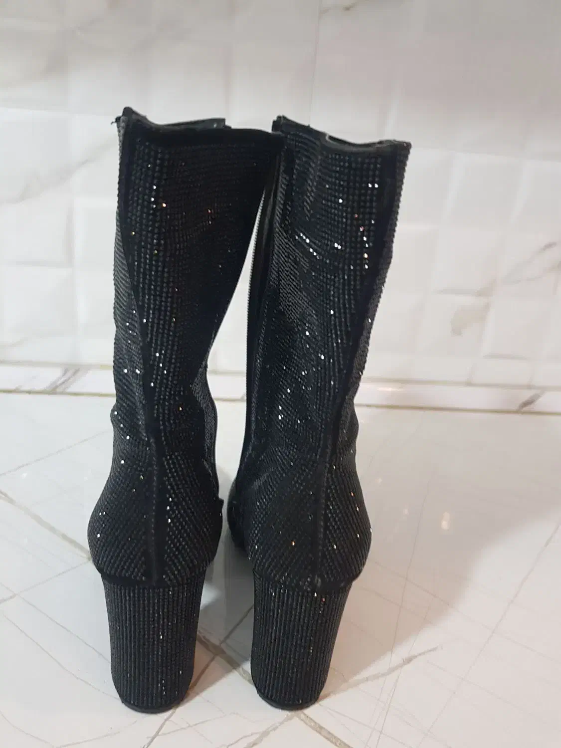 یک عدد بوت مشکی و کیف هردو شاین|کیف، کفش، کمربند|پاکدشت, پاکدشت (مامازند)|دیوار