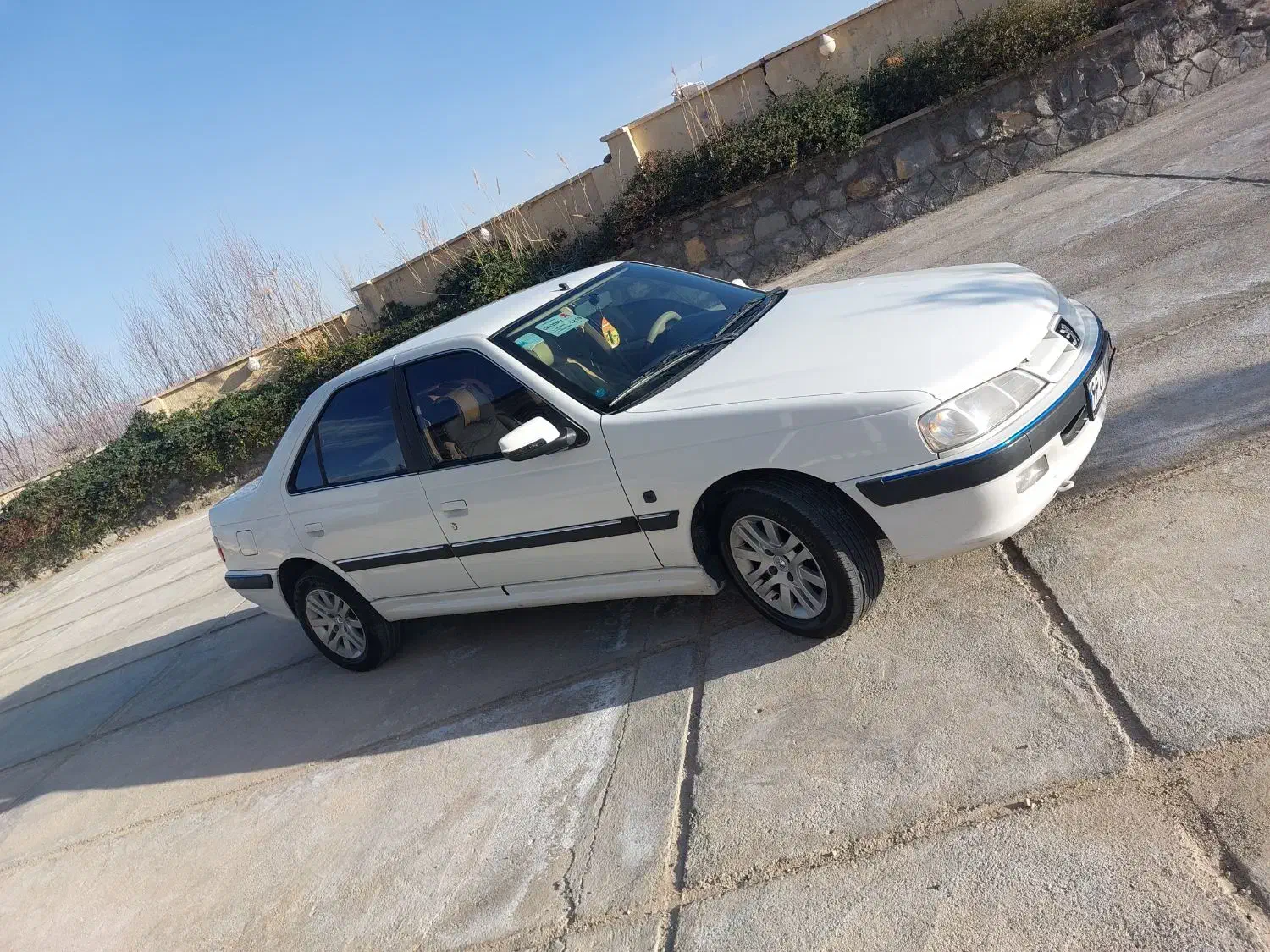 پژو پارس۹۳|خودرو سواری و وانت|بروجرد, |دیوار