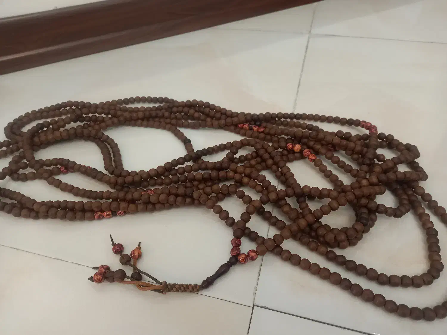 تسبیح ۱۰۰۰ تایی چوبی|کلکسیون اشیاء عتیقه|تهران, وحیدیه|دیوار