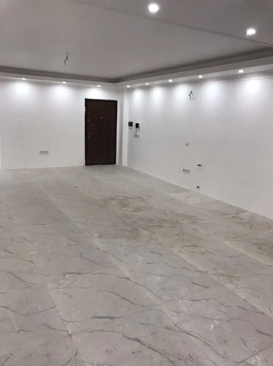 فروش آپارتمان نوساز ۱۲۰ متر میدان عدالت/وام دار|فروش آپارتمان|سمنان, |دیوار