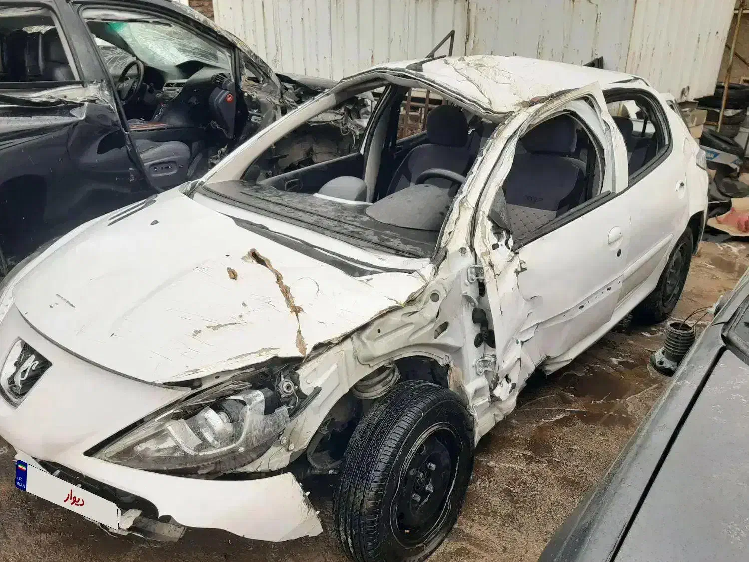 تصادفی چپی پژو 207 موتور tu3 موتور کوچک 1402|خودرو سواری و وانت|تهران, امیریه|دیوار