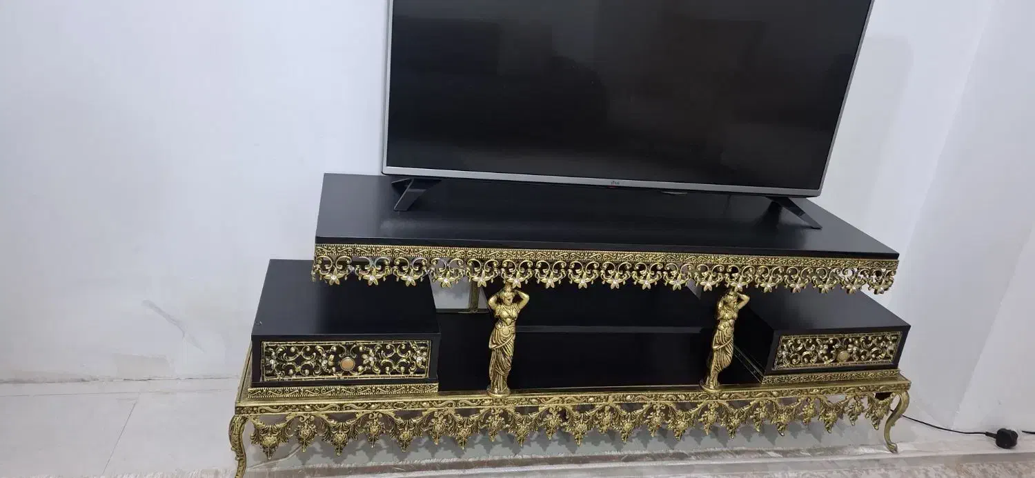 ویترین و میز تی وی روکش برنج|بوفه، ویترین، کنسول|بندرعباس, |دیوار