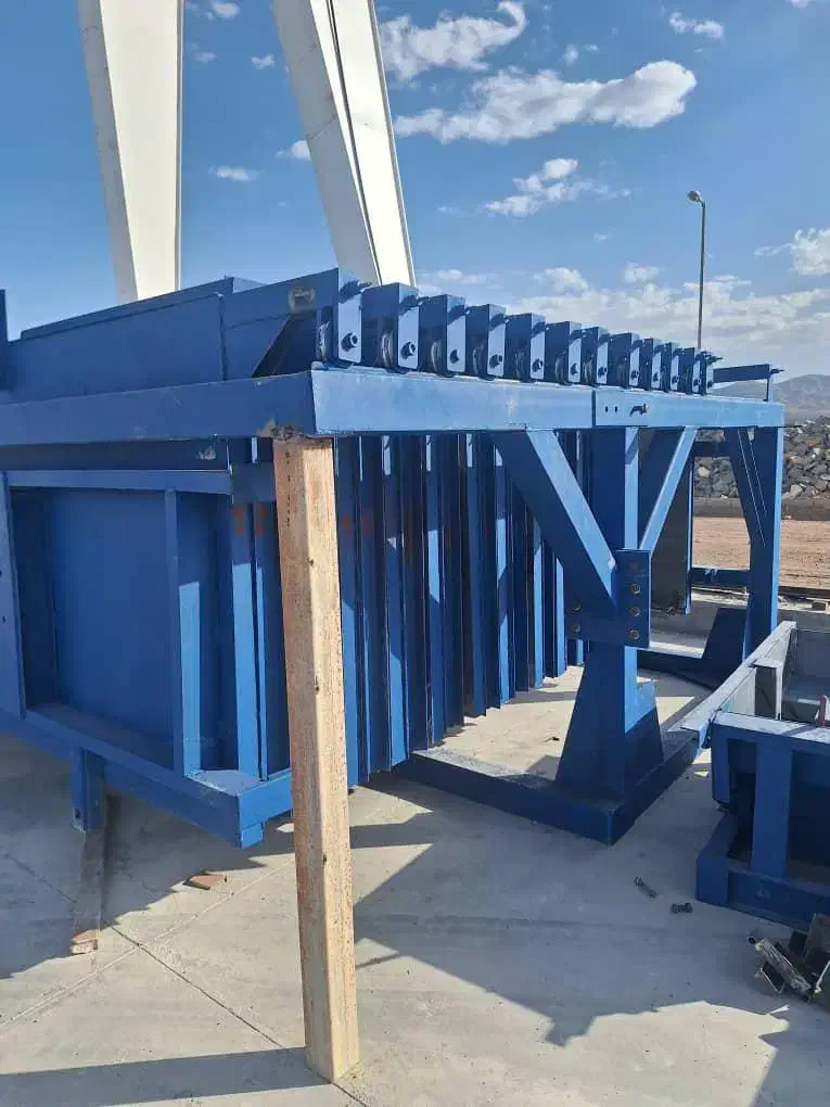 قالب باطری دیوار پیش ساخته|ماشینآلات صنعتی|کاشمر, |دیوار