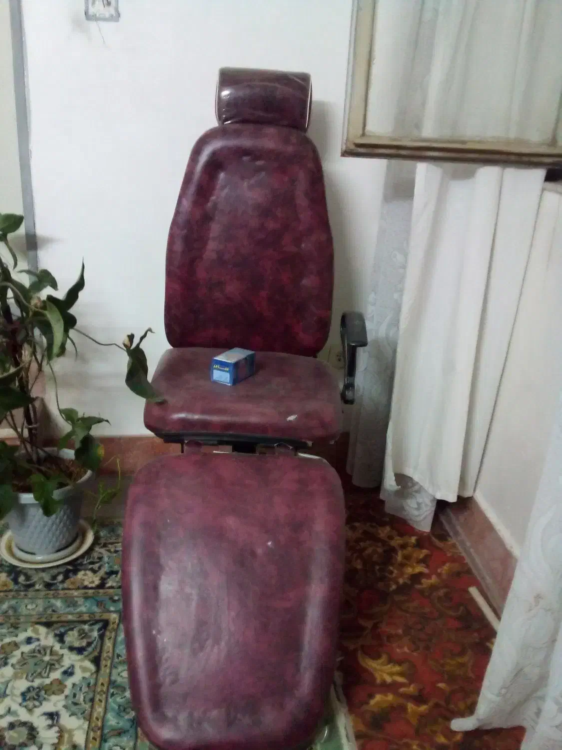 صندلی آرایشگاه اهرمی دستی|آرایشگاه و سالن‌های زیبایی|شریف‌آباد, |دیوار