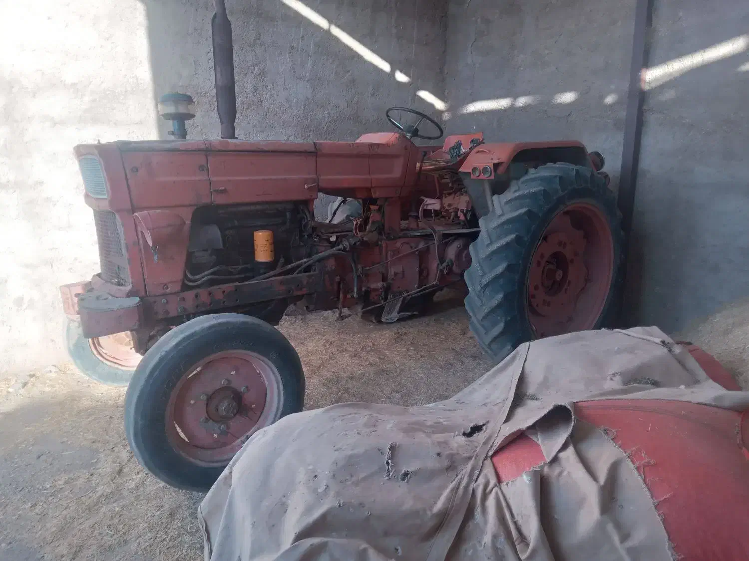 تراکتوررومانی مدل۶۲|خودرو سنگین|سمیرم, |دیوار