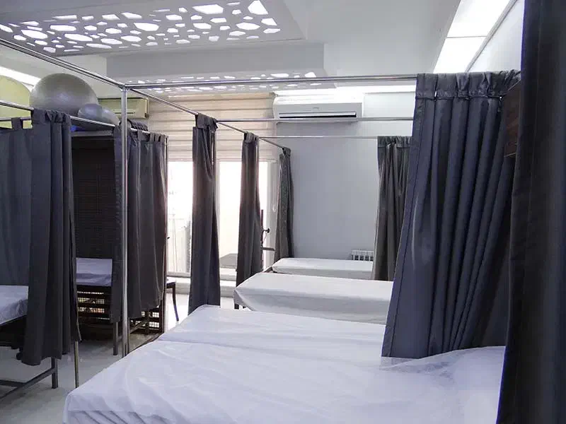 منشی پزشک حوالی پارک وی|استخدام درمانی، زیبایی، بهداشتی|تهران, الهیه|دیوار