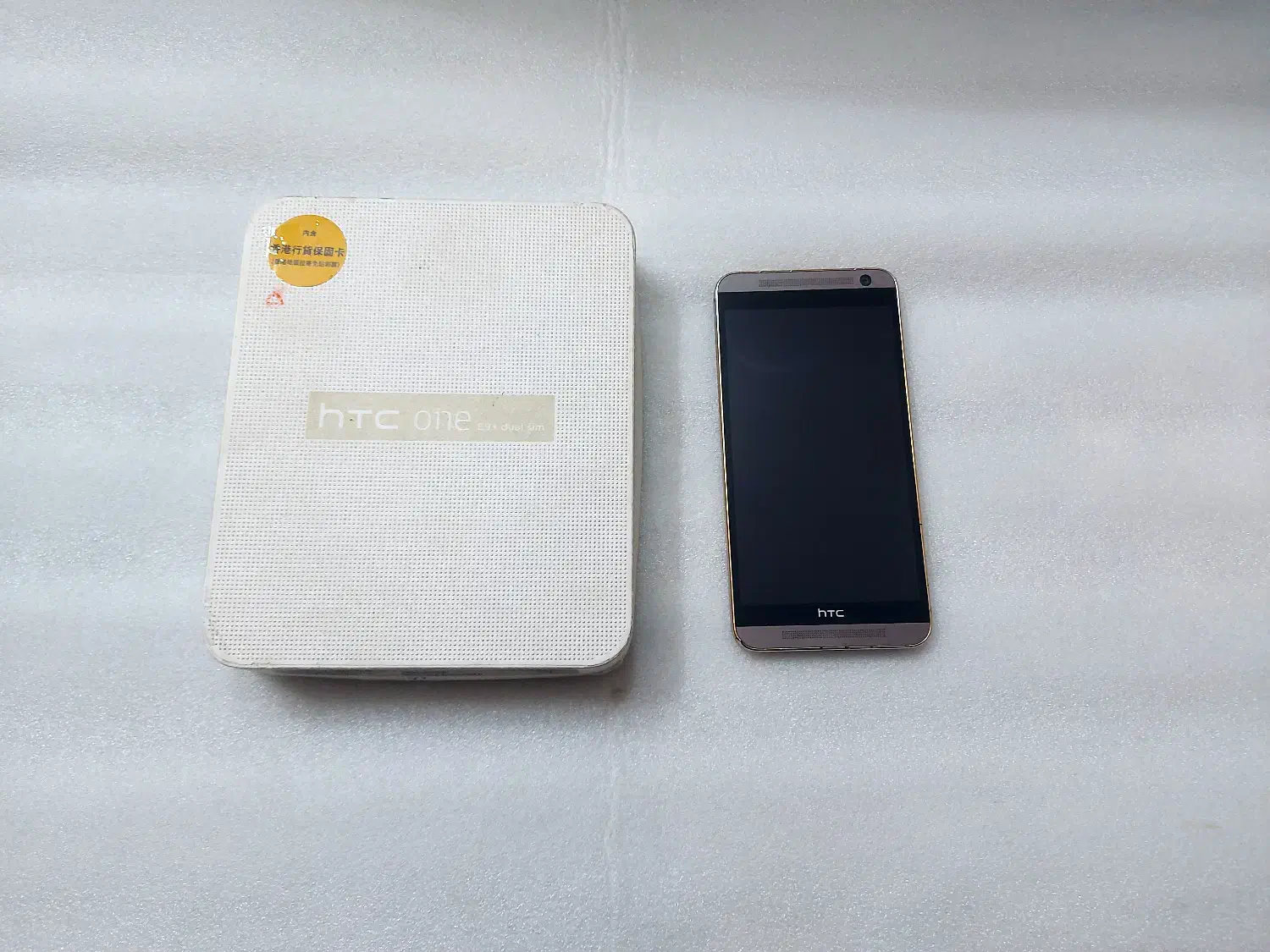 گوشی HTC E9+ dual sim|موبایل|اصفهان, باغ زیار|دیوار