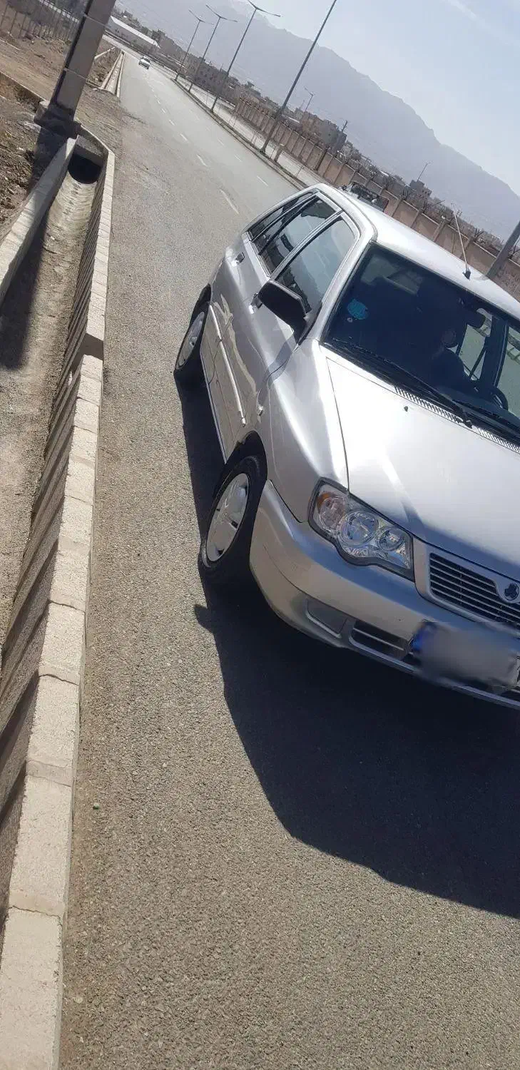 هاچ بک‌ ۱۱۱|خودرو سواری و وانت|بیرجند, |دیوار