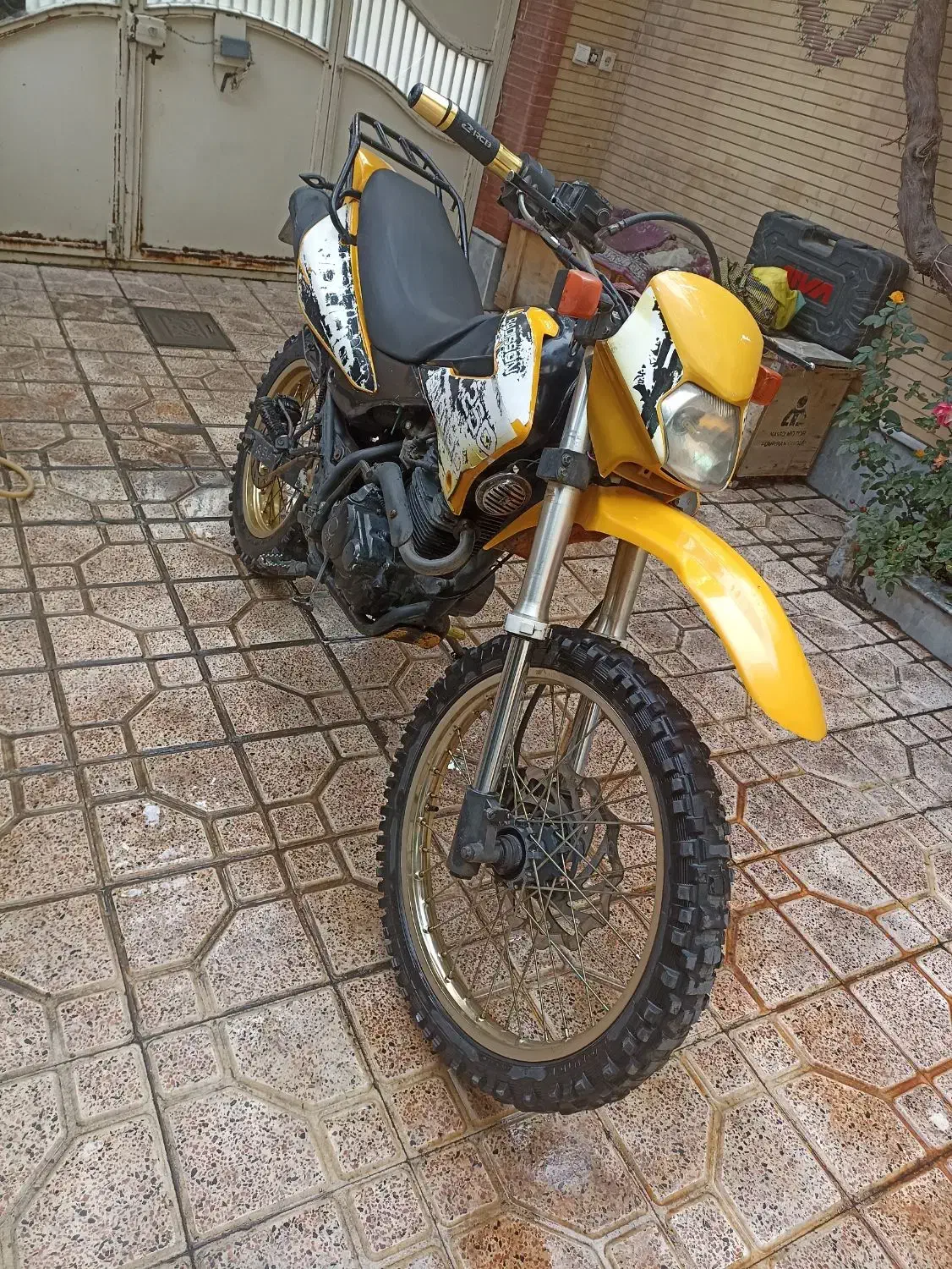 موتور تریل ۲۵۰رادیسون|موتورسیکلت|تبریز, |دیوار