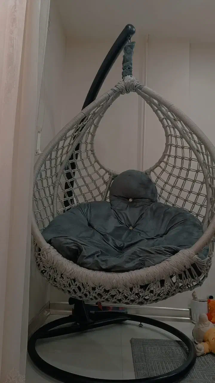 یه عدد تاب ریلکسی|مبلمان خانگی و میز عسلی|اهواز, رسالت|دیوار