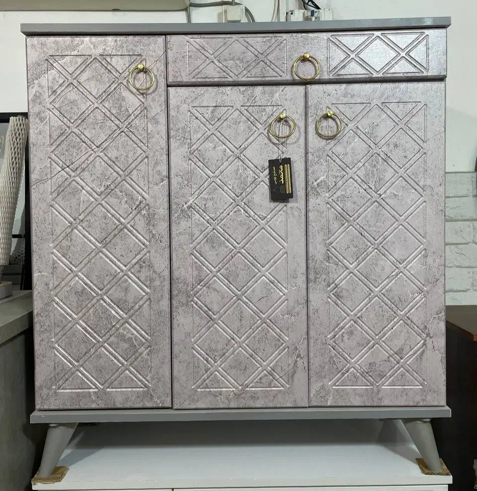 جاکفشی|جاکفشی، کمد، دراور|رشت, کوی طالقانی|دیوار