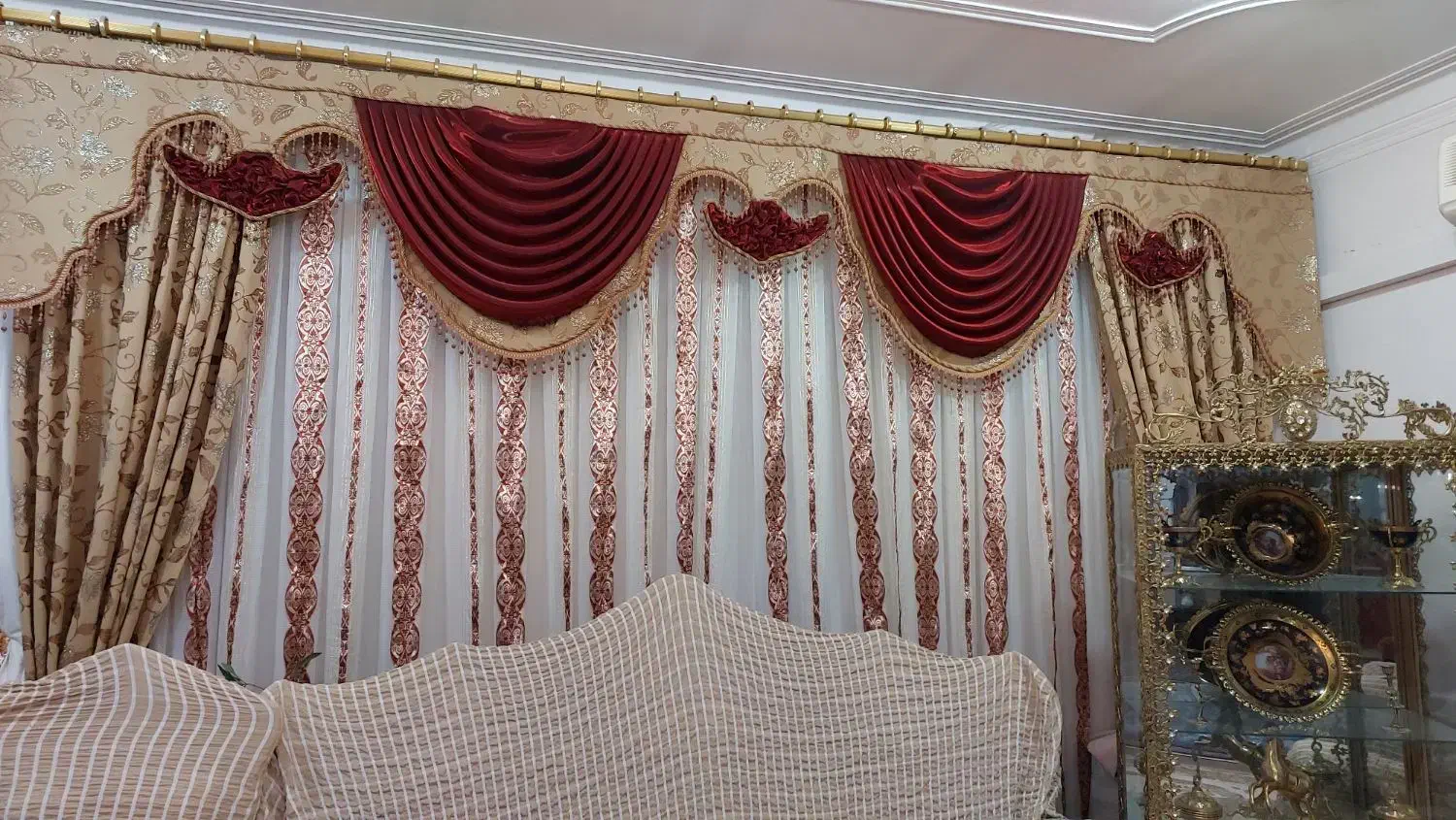 پرده کلاسیک|پرده، رانر، رومیزی|میانه, |دیوار