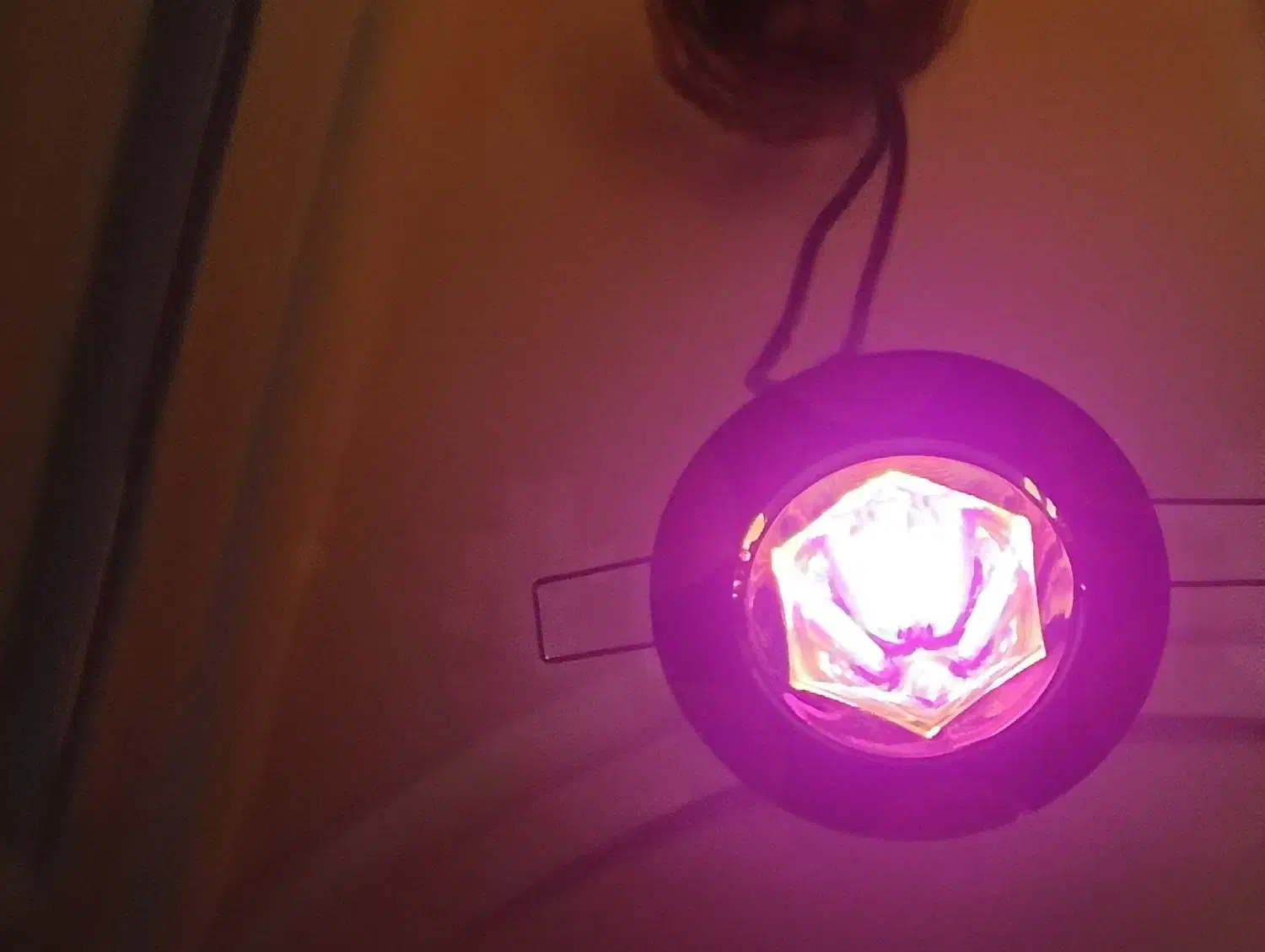 لامپ|لامپ و چراغ|اسدآباد, |دیوار