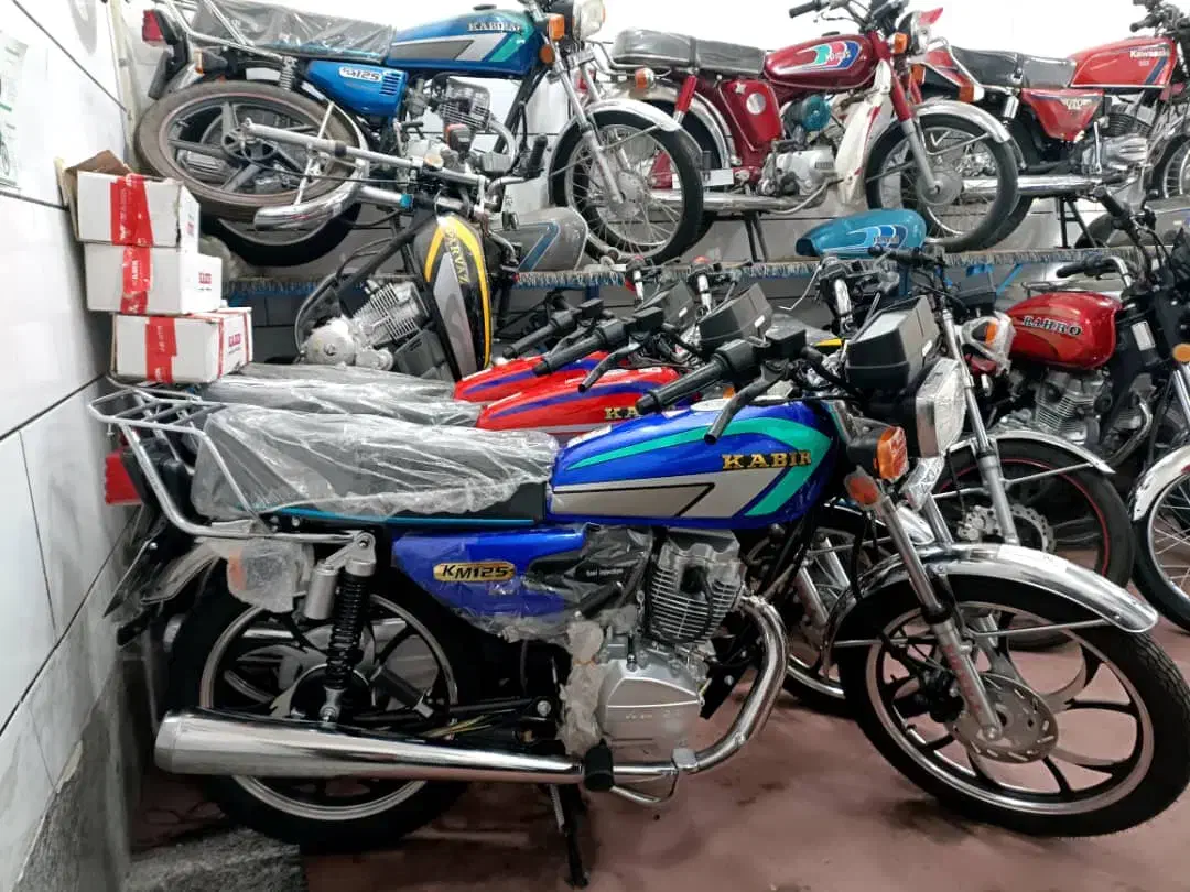 پیشرو200و125رهرو125a1 بهرو کبیر  پرواز اقساطی|موتورسیکلت|اصفهان, خرم|دیوار