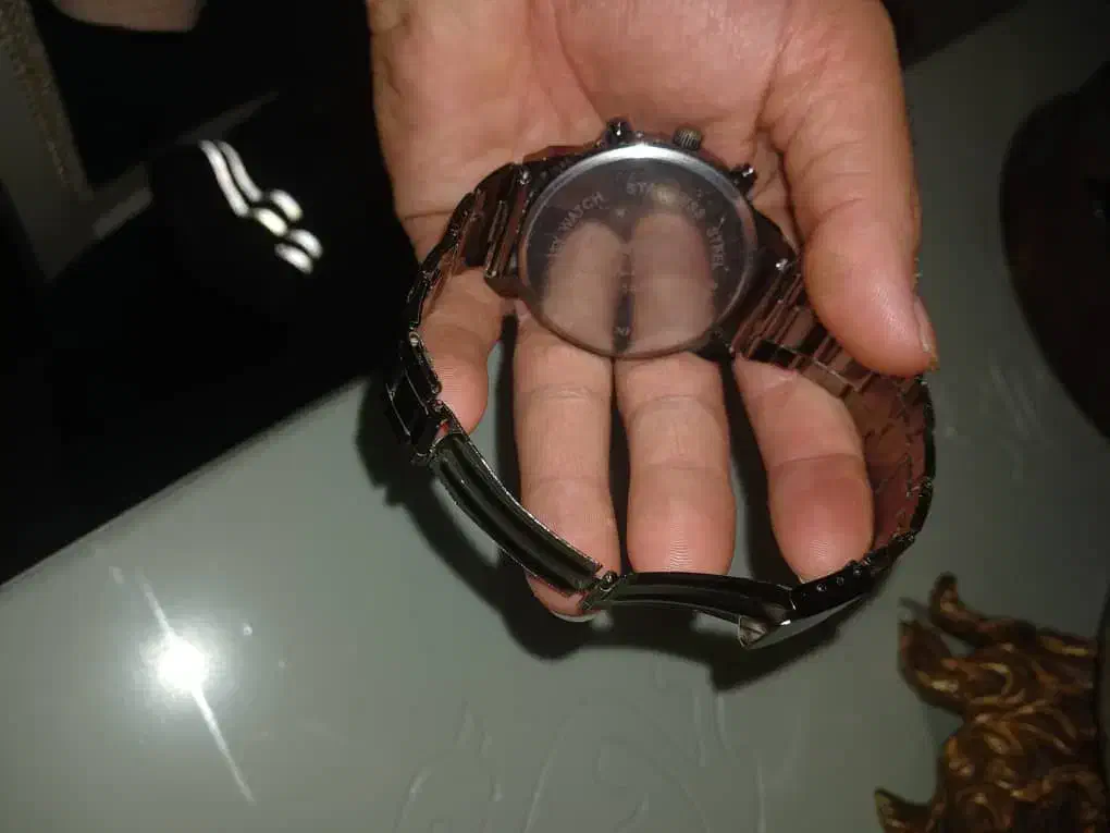 ساعت مچی|ساعت|تبریز, |دیوار