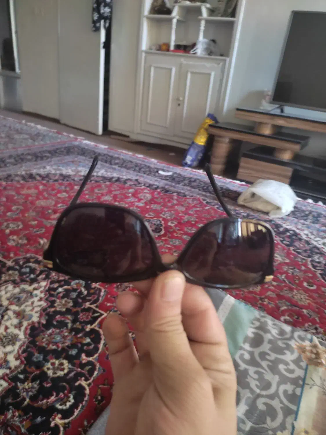 فروش یک عدد عینک آفتابی برندپرستیژ|زیورآلات و اکسسوری|اصفهان, پوریای ولی|دیوار