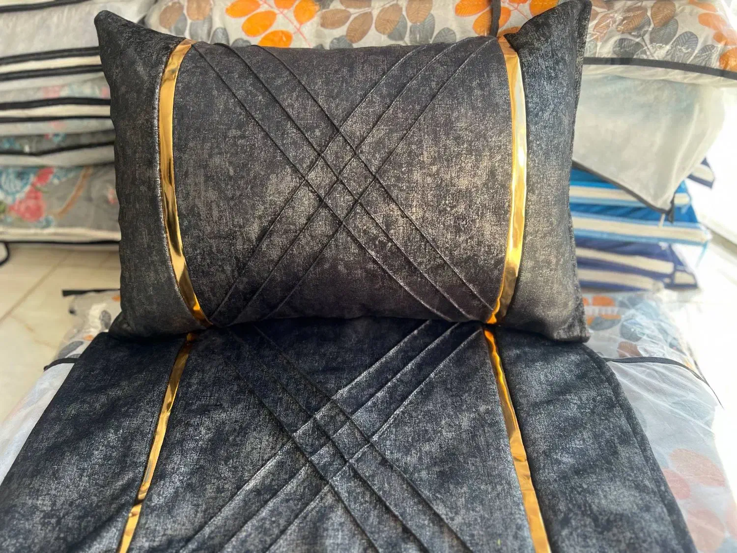 کالای خواب|رختخواب، بالش، پتو|نیشابور, سرآب کوشک|دیوار