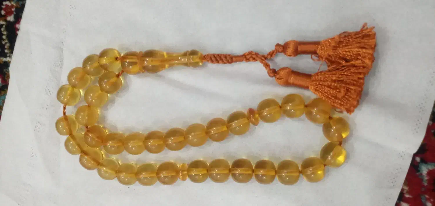 تسبیح سندلوس|کلکسیون اشیاء عتیقه|قروه, |دیوار