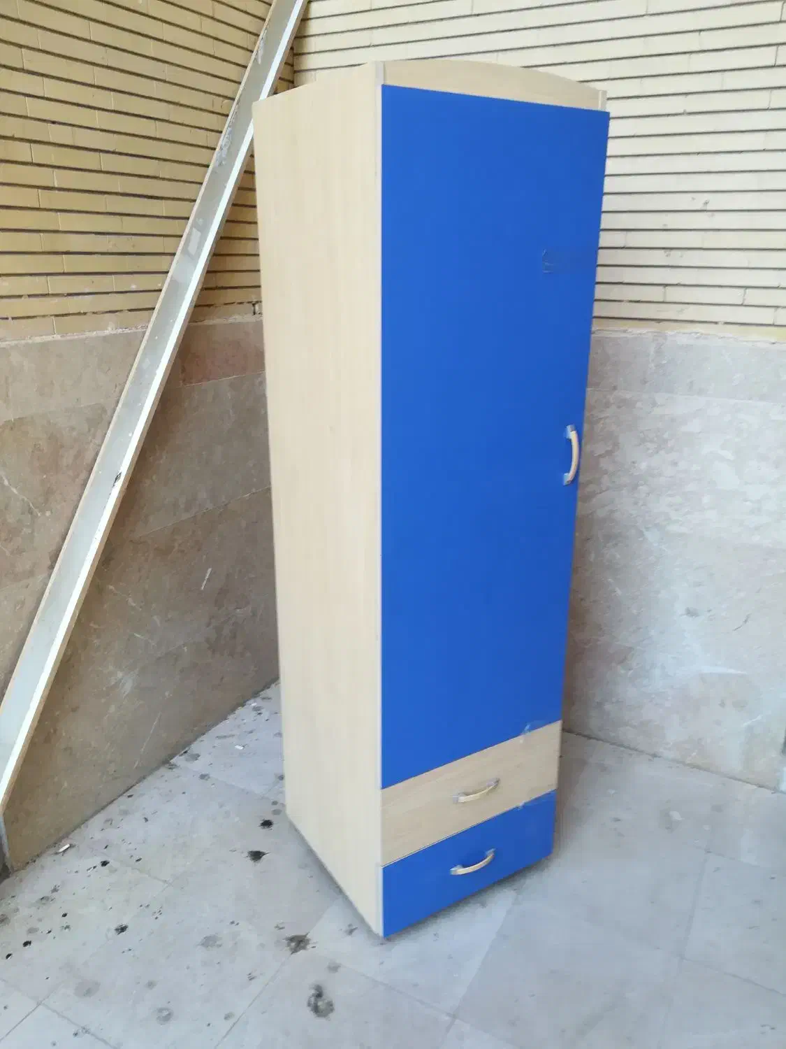 کمد دیواری کشو هم داره در حد نو  و 4 تا جالباسی|جاکفشی، کمد، دراور|مشهد, جاهد شهر|دیوار