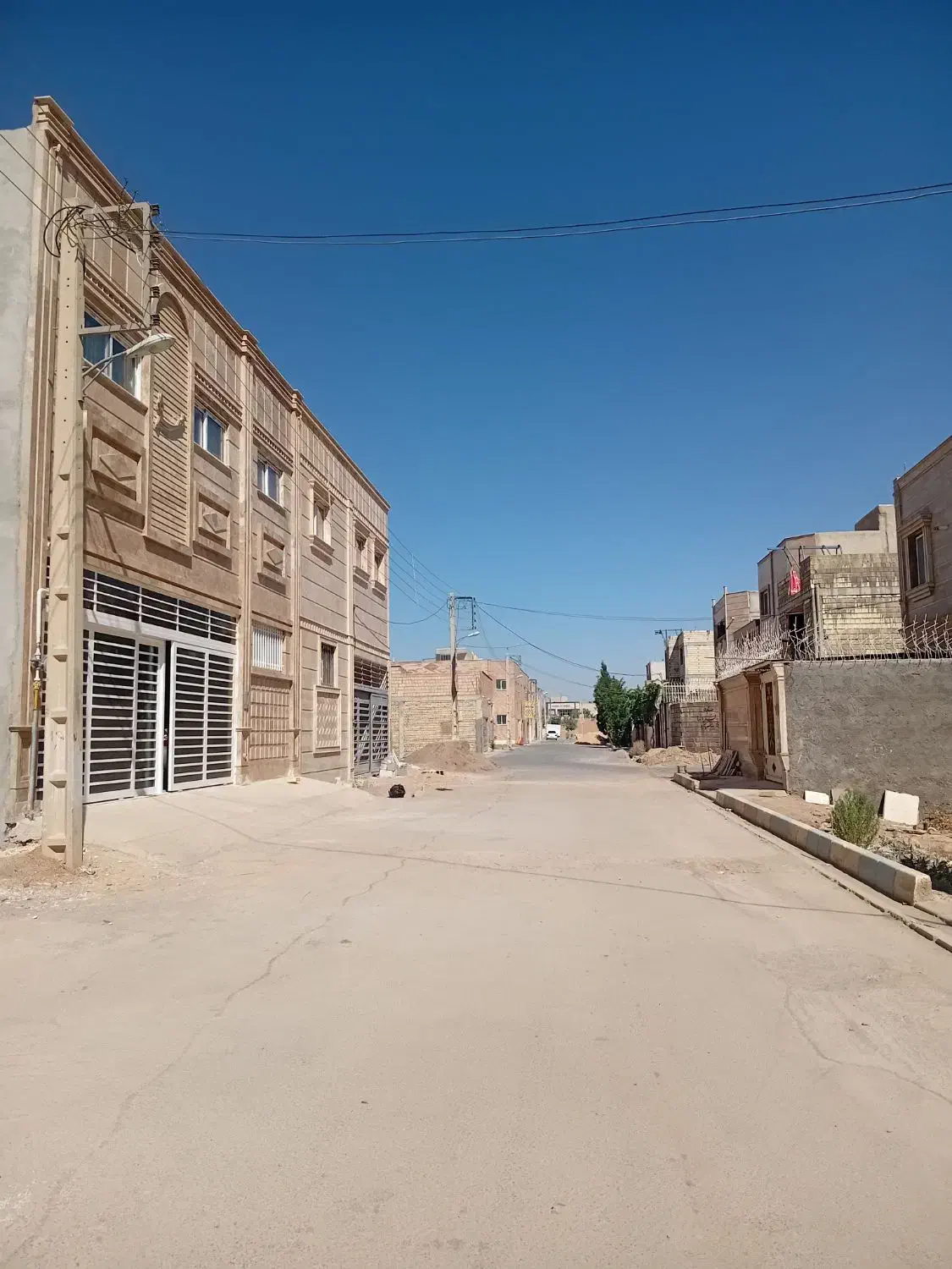 فروش زمین۲۰۰متر مسکونی شهرک بوستان گرگاب شاهین شهر|فروش زمین و ملک کلنگی|شاهینشهر, گرگاب|دیوار