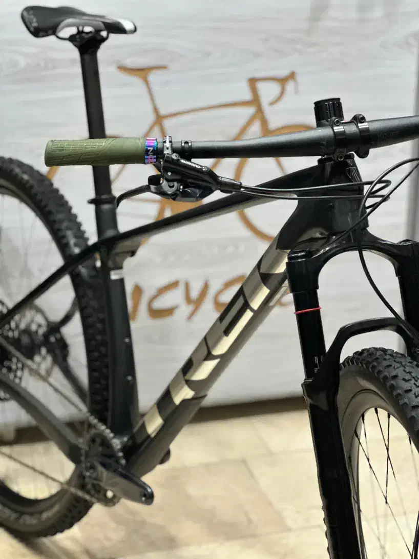 دوچرخه ترک trek فول کربن‌ پروکالیپر9.7 اسکات جاینت|دوچرخه، اسکیت، اسکوتر|تهران, دهکده المپیک|دیوار