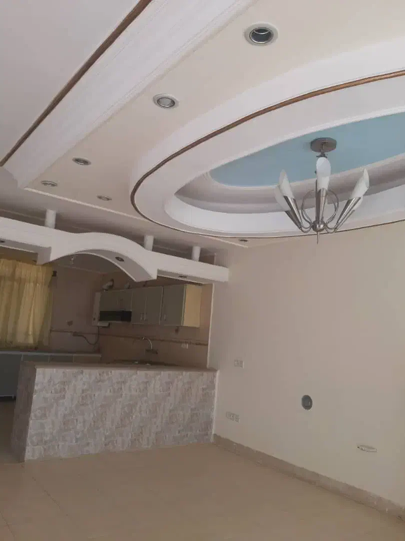 دو طبقه با مغازه ملکی صدرا فاز ۲(شیراز)|فروش خانه و ویلا|لار, |دیوار