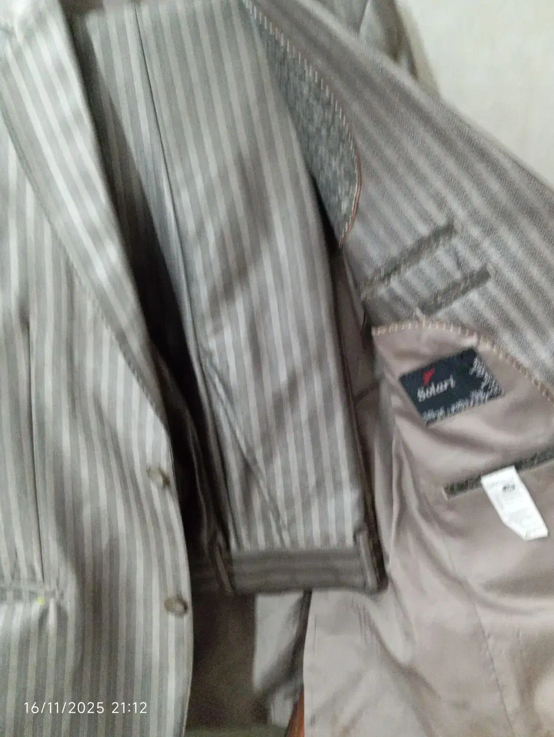 کت شلوار نو نو|لباس|رباطکریم, رباطکریم|دیوار