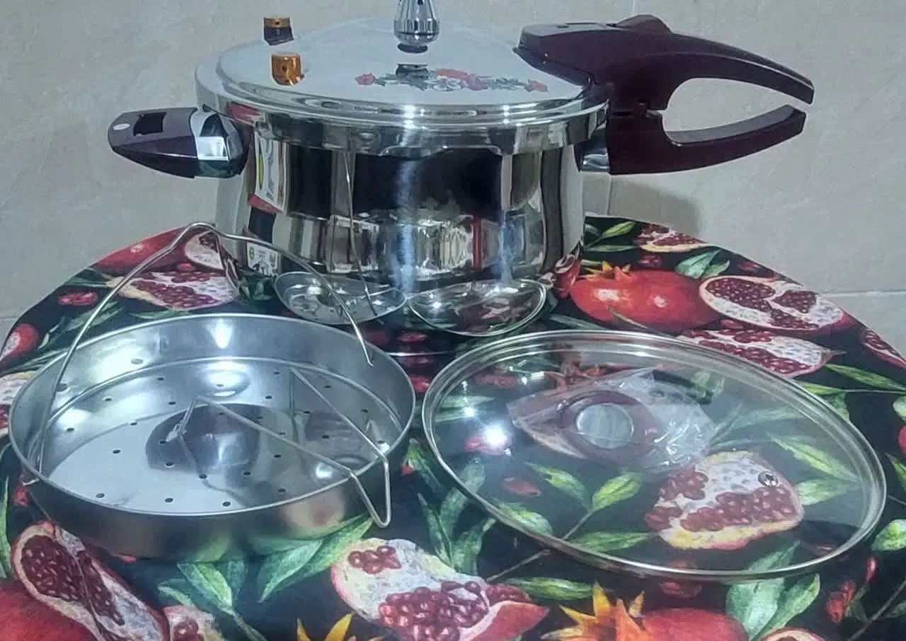 زودپز|ظروف پخت‌وپز|یزد, |دیوار