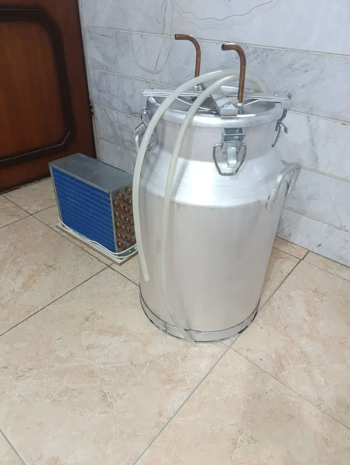 عرقگیر|ظروف پخت‌وپز|یزد, |دیوار