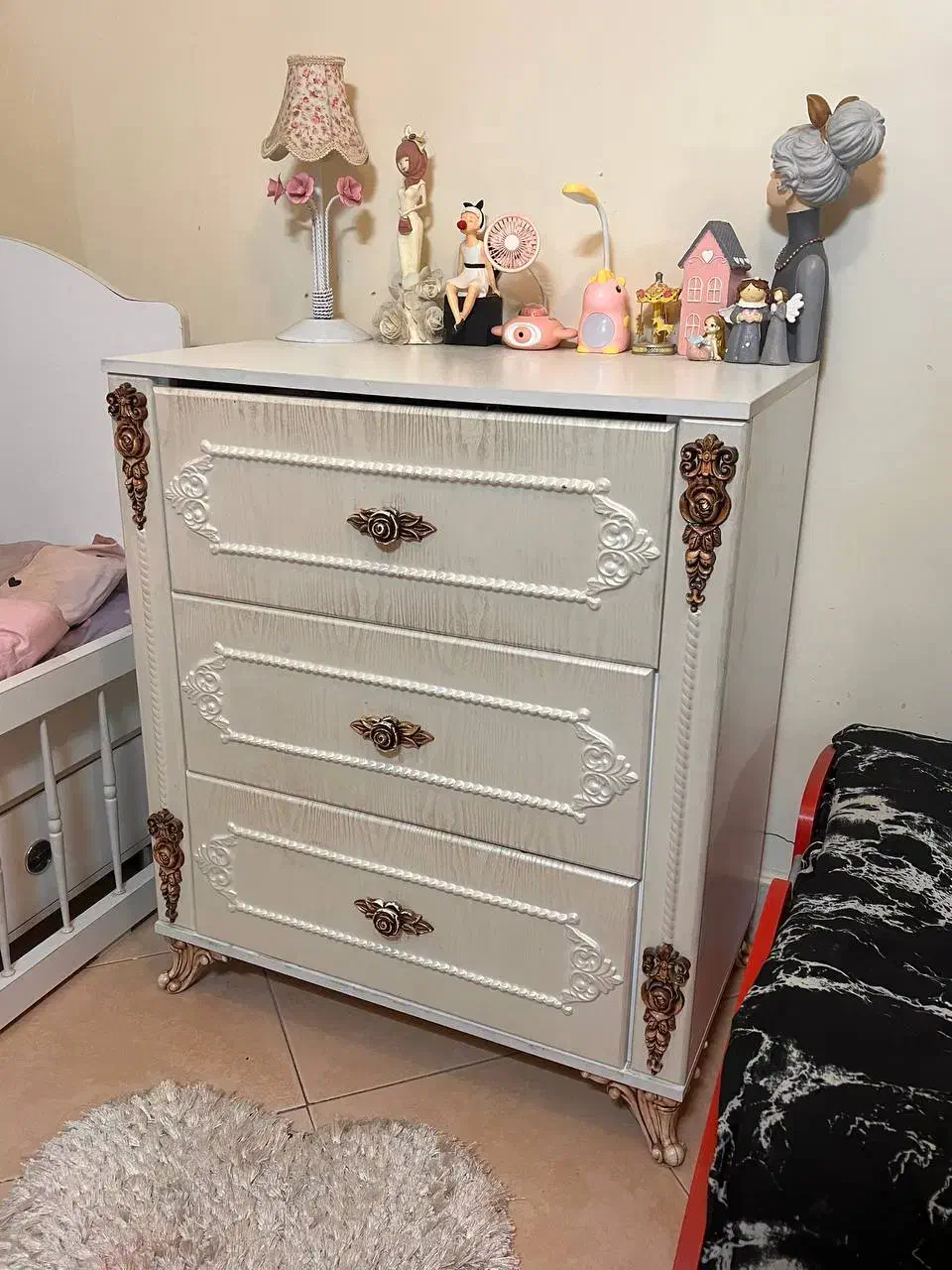 دراور|جاکفشی، کمد، دراور|اصفهان, دشتستان|دیوار