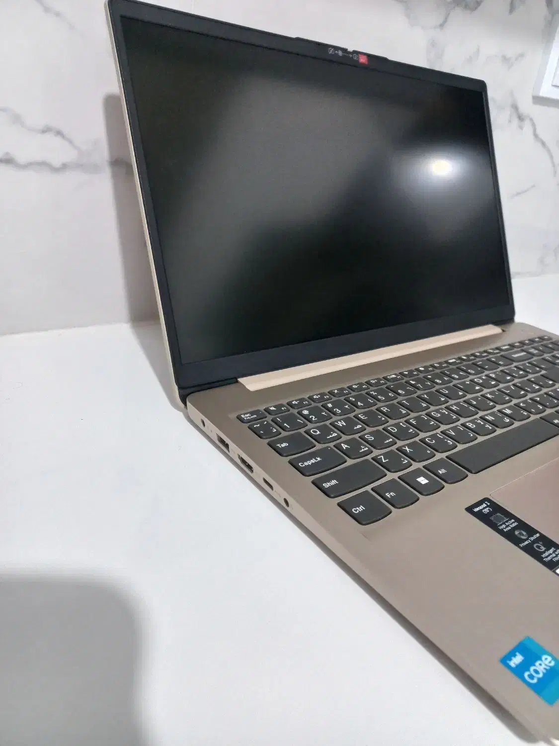 لبتاب|رایانه همراه|مرودشت, نقش رستم|دیوار