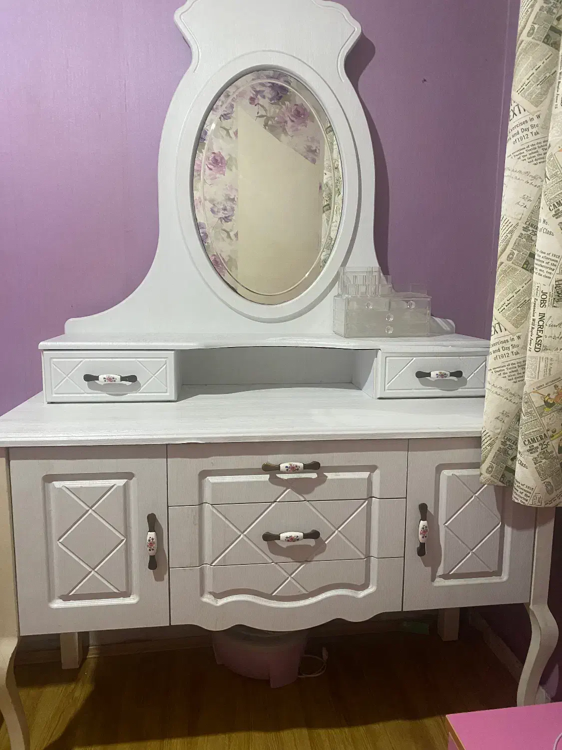 میز ارایش|تخت و سرویس خواب|رشت, شهرک آیت الله منتظری|دیوار