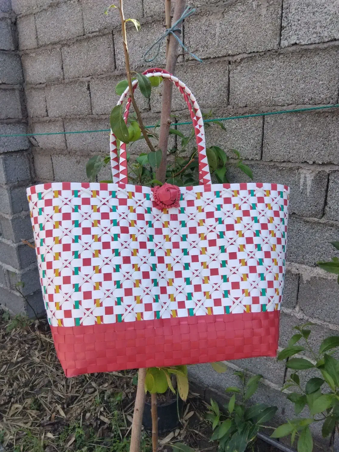 ساک تارپودی روکار.|کیف، کفش، کمربند|آستانه اشرفیه, |دیوار