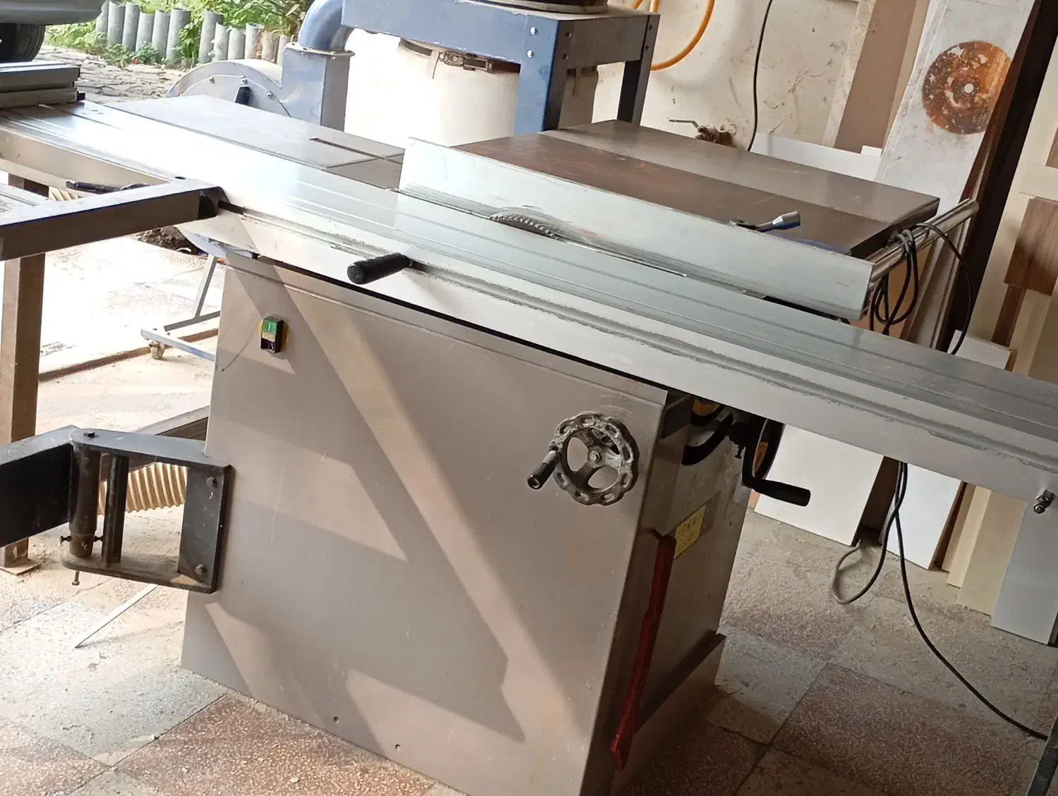 دور کن ۲متری پایون|ماشین‌آلات صنعتی|رویان, |دیوار